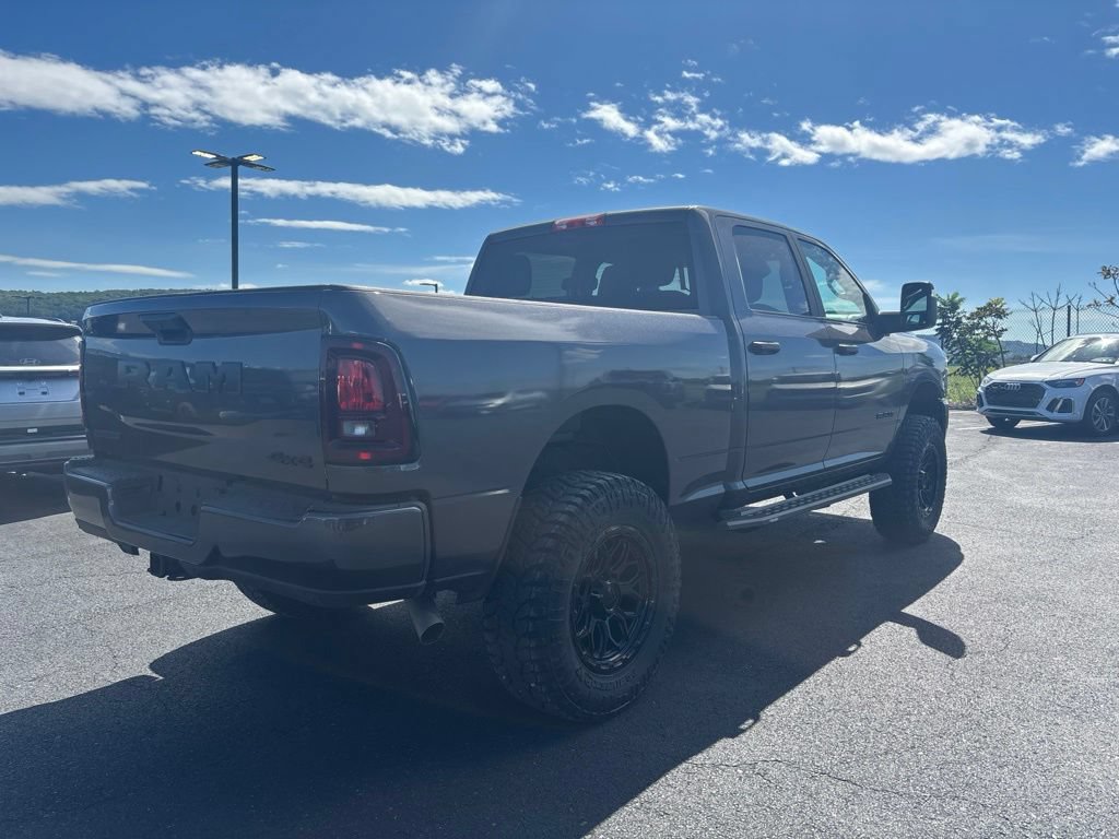Used 2026 RAM 2500 Big Horn AWD/4WD image 2