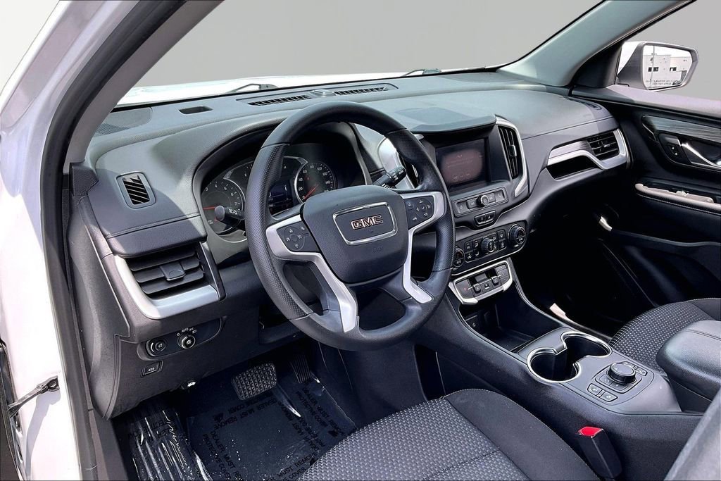 Used 2022 GMC Terrain SLE w/ Driver Convenience Package FWD image 12