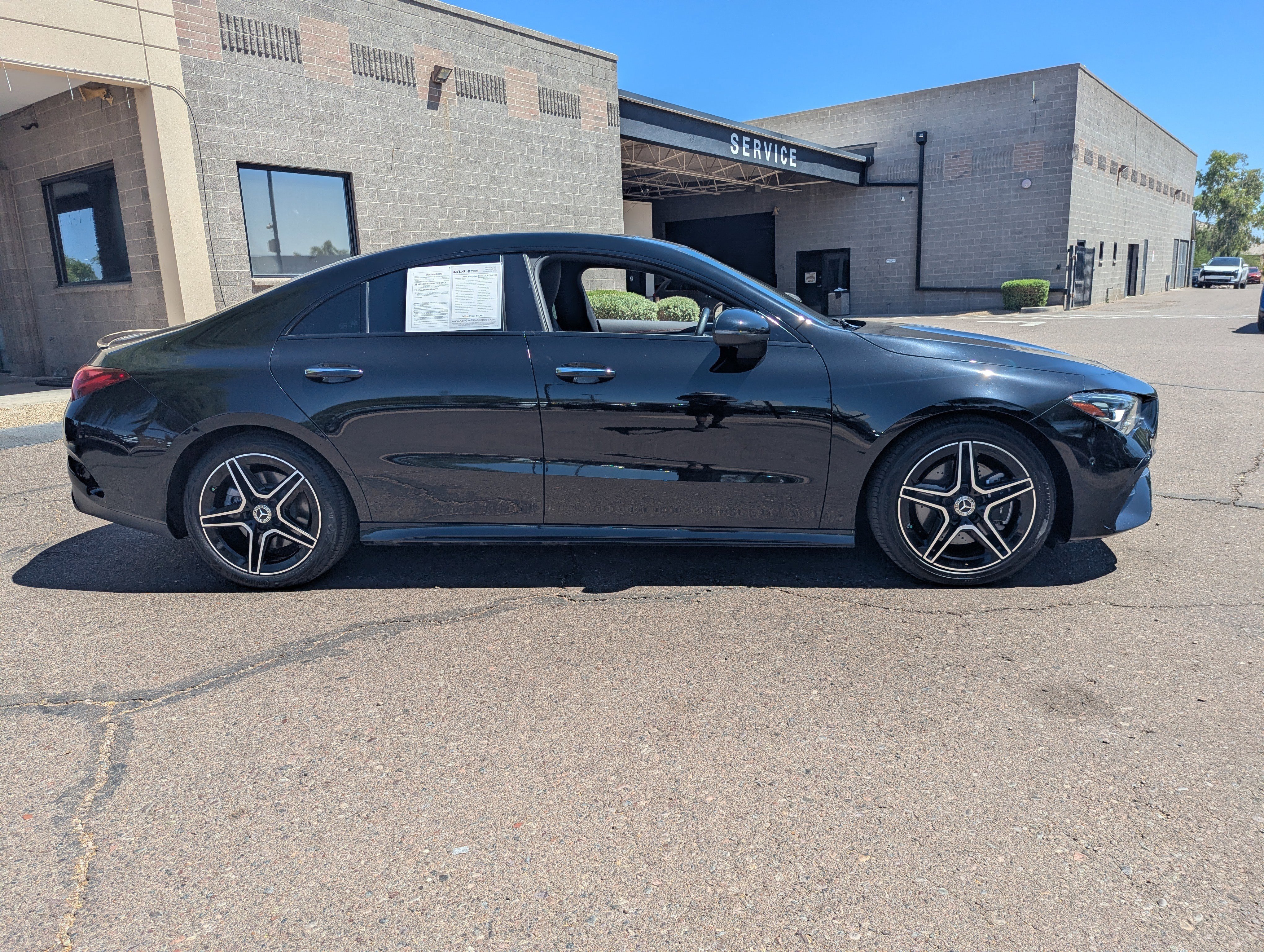 Used 2024 Mercedes-Benz CLA 250 4MATIC image 2