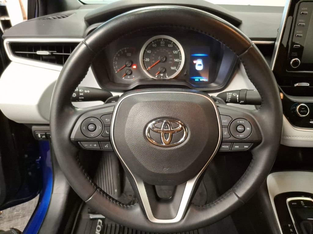 Used 2020 Toyota Corolla SE image 17