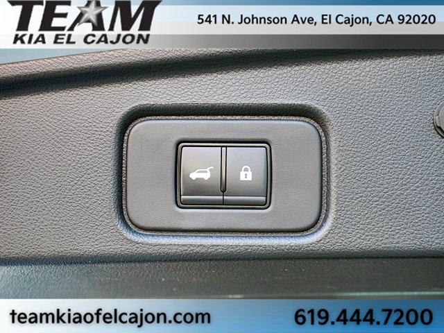 Used 2024 Nissan Pathfinder SL FWD image 15