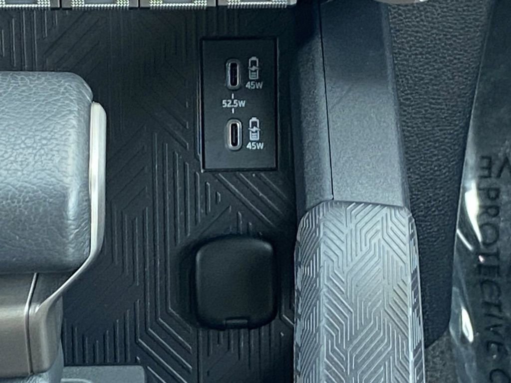 Certified 2025 Toyota 4Runner Limited image 33