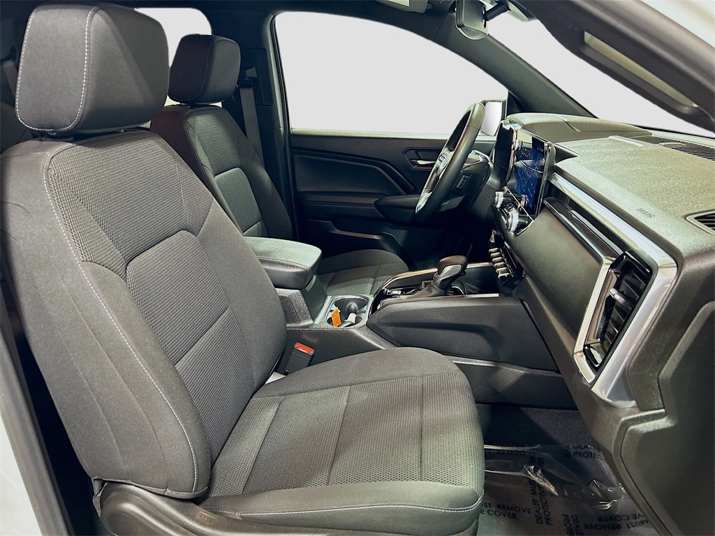 Used 2025 GMC Canyon Elevation w/ Convenience Package image 25