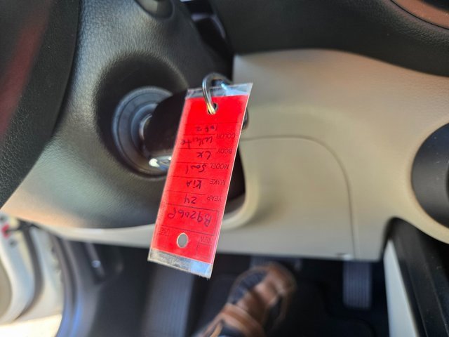 Used 2024 Kia Soul LX w/ Option Group 015 image 17