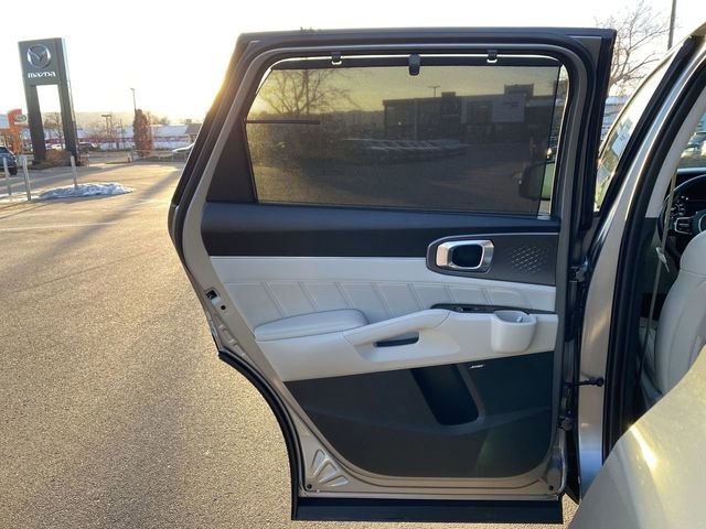 Used 2023 Kia Sorento SX Prestige w/ Panoramic Sunroof Package image 26