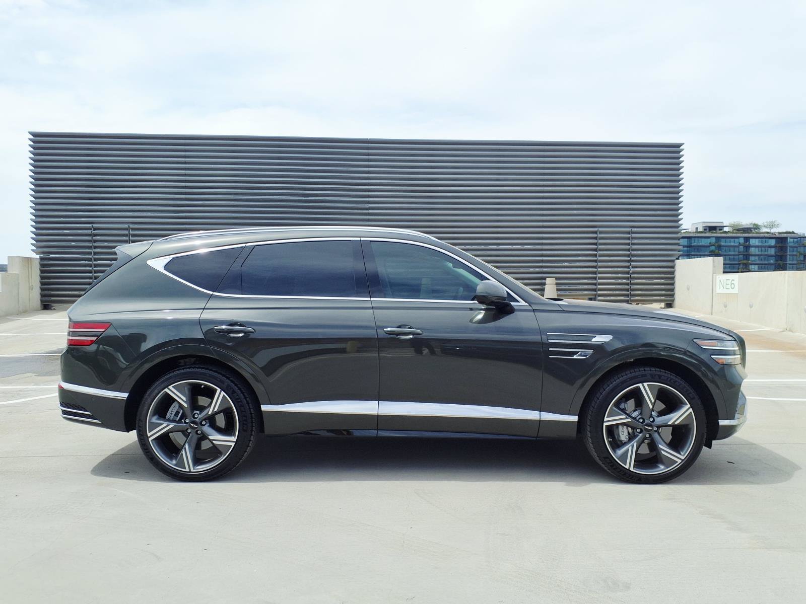 Certified 2026 Genesis GV80 2.5T Prestige AWD/4WD image 7