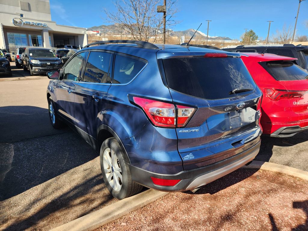 Used 2018 Ford Escape SE image 4