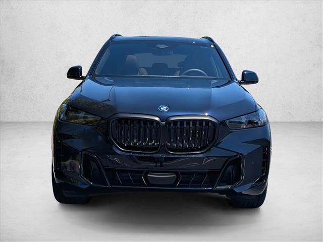 New 2026 BMW X5 xDrive50e w/ M Sport Package AWD/4WD image 3