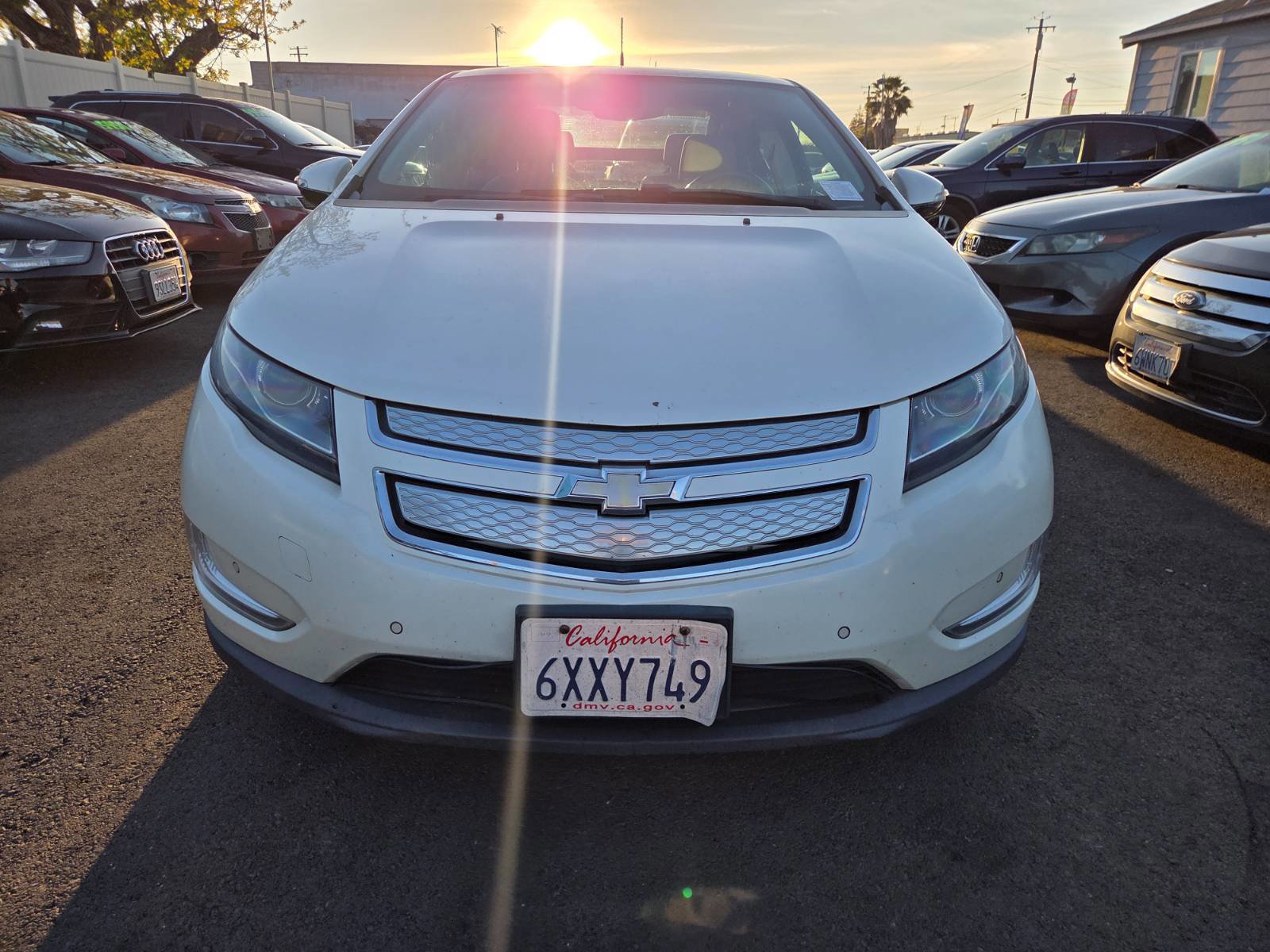 Used 2013 Chevrolet Volt Premium w/ Premium Trim Package FWD image 6
