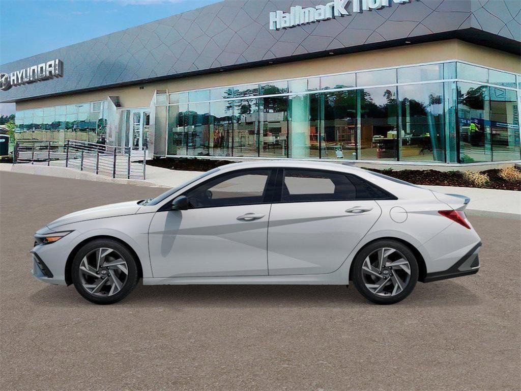 New 2026 Hyundai Elantra SEL Sport image 3
