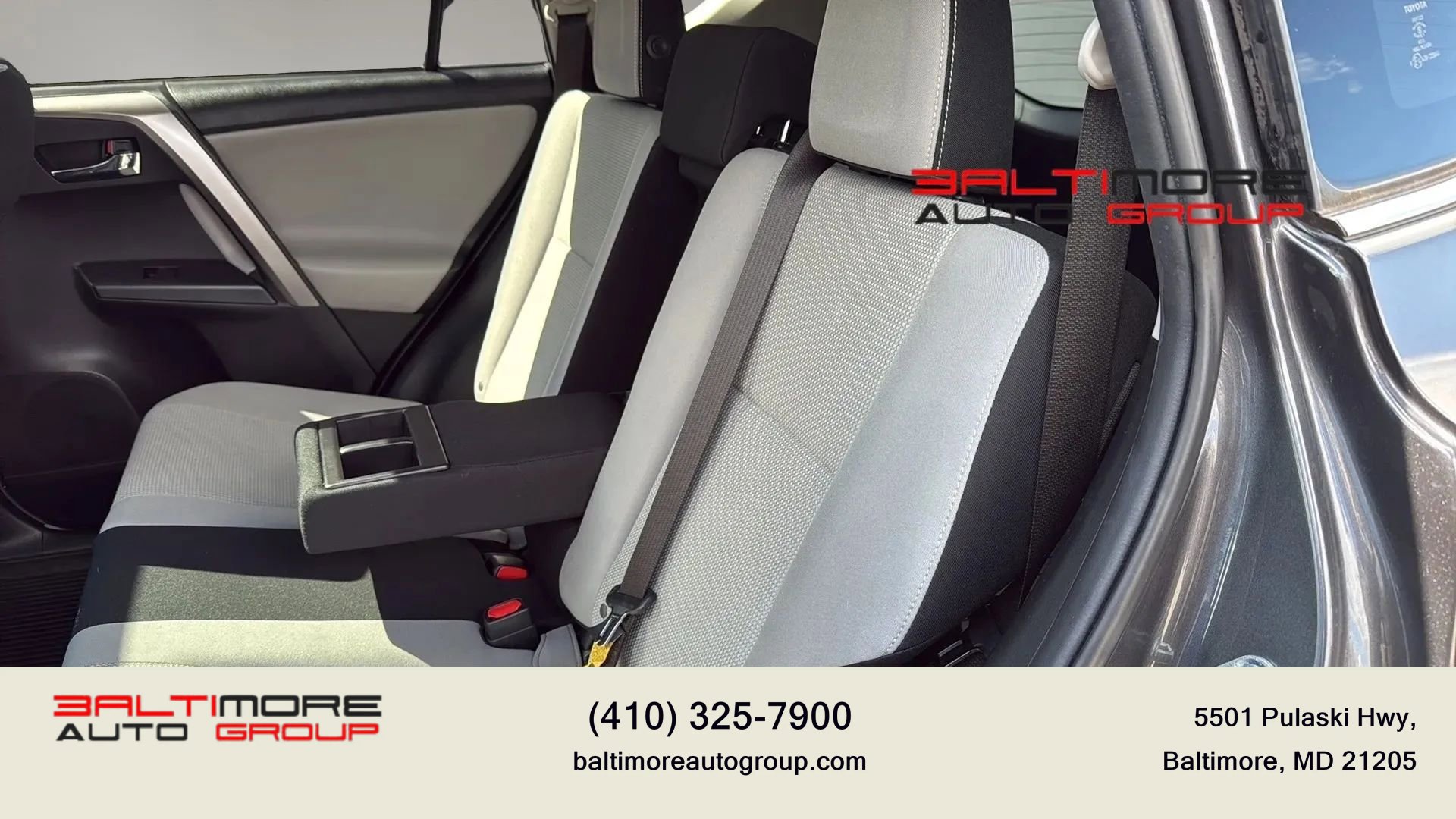 Used 2018 Toyota RAV4 XLE w/ Plus Extra Value Package image 32