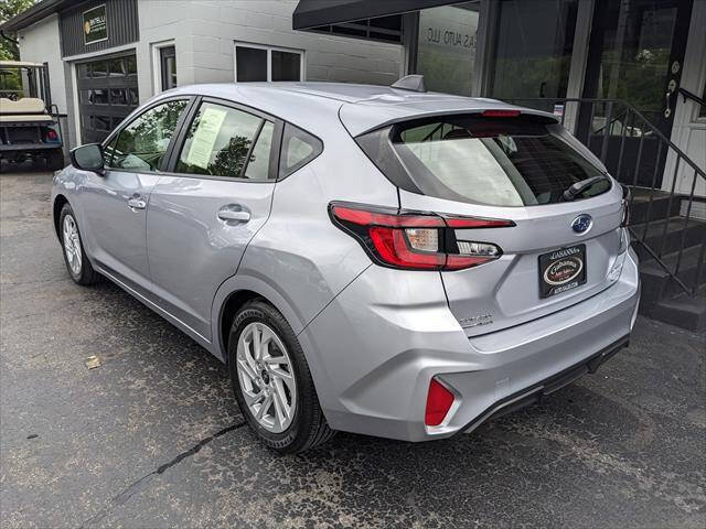 Used 2024 Subaru Impreza 2.0i AWD/4WD image 3
