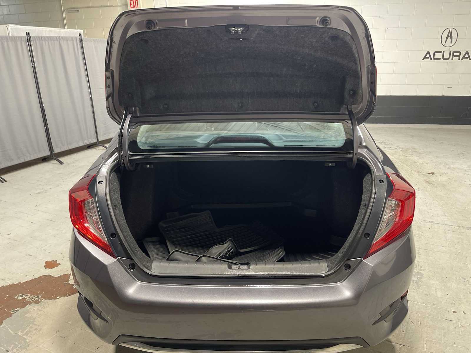 Used 2019 Honda Civic EX image 19