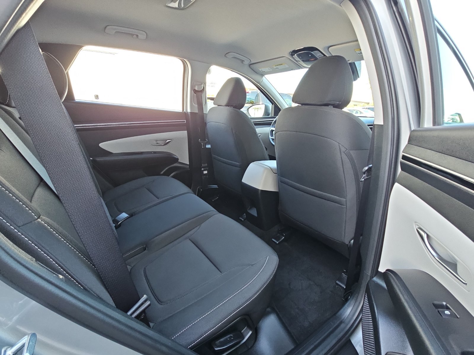 Used 2023 Hyundai Tucson SE AWD/4WD image 11
