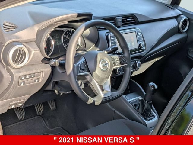 Used 2021 Nissan Versa S FWD image 16