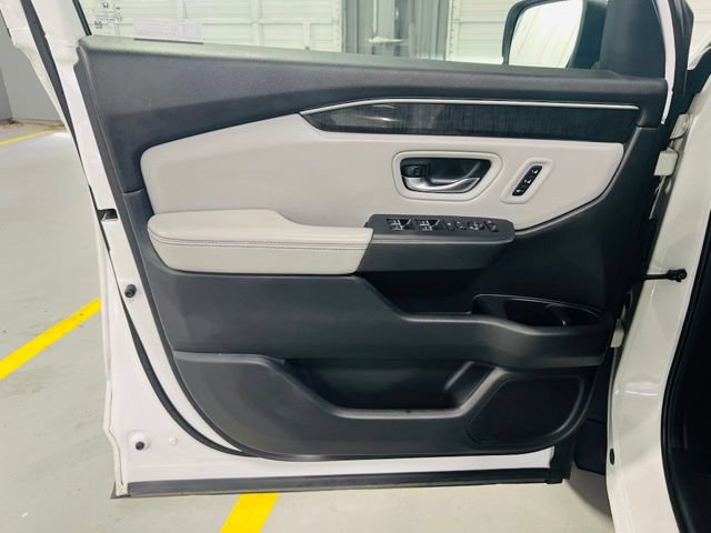 Used 2023 Honda Pilot Elite image 28
