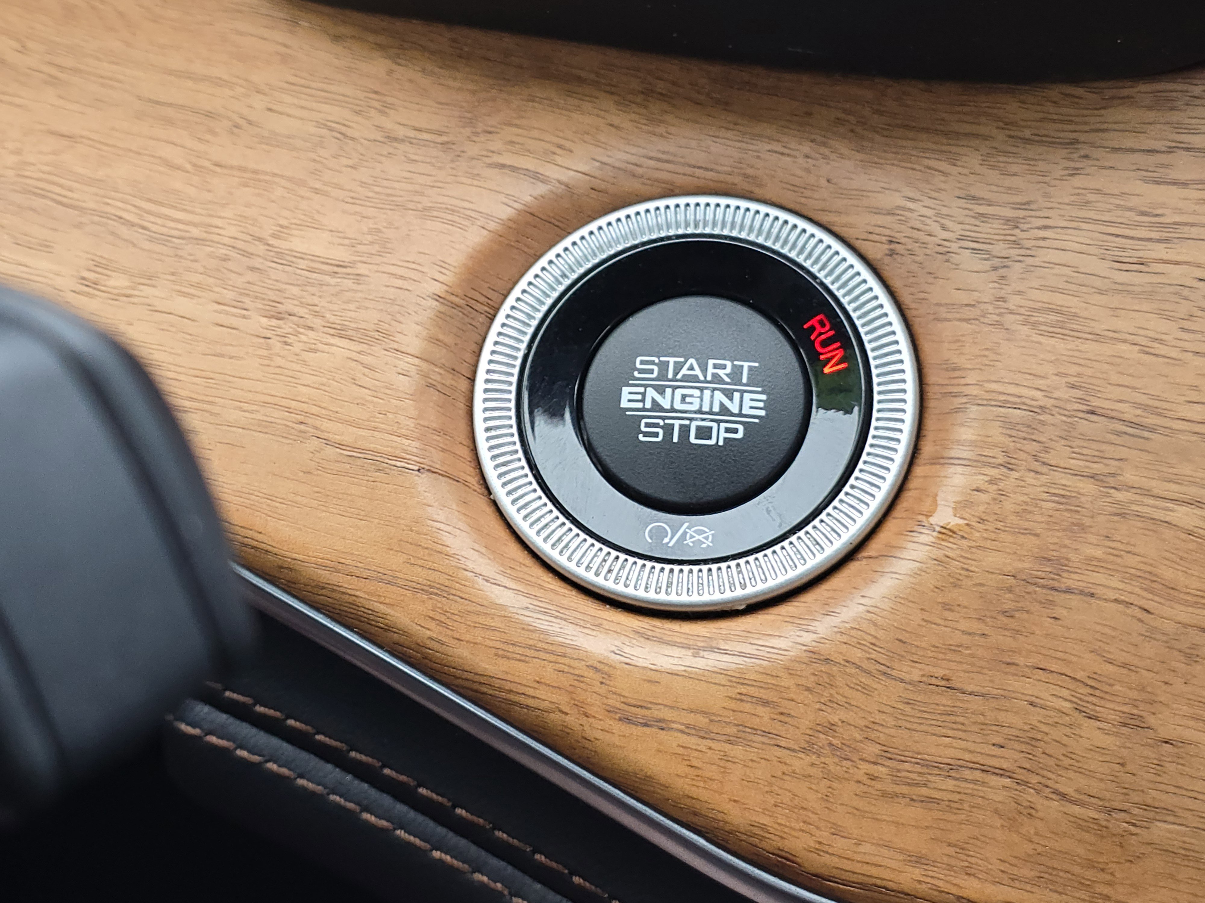 Used 2021 Jeep Grand Cherokee L Summit image 14