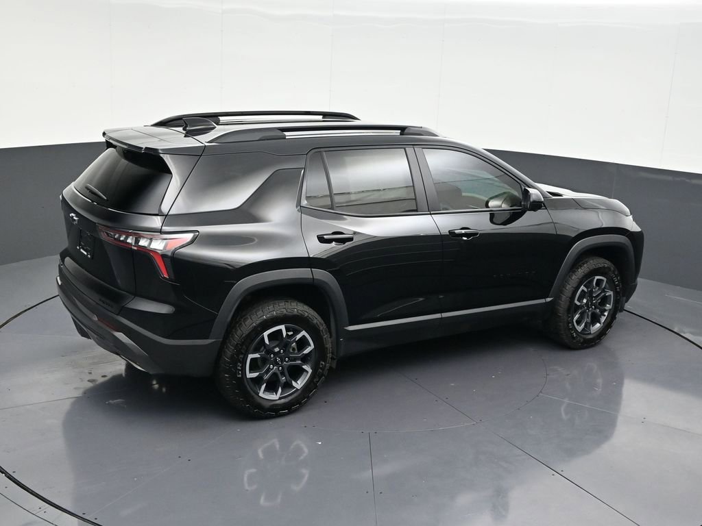 Used 2025 Chevrolet Equinox ACTIV w/ Safety and Technology Package image 18