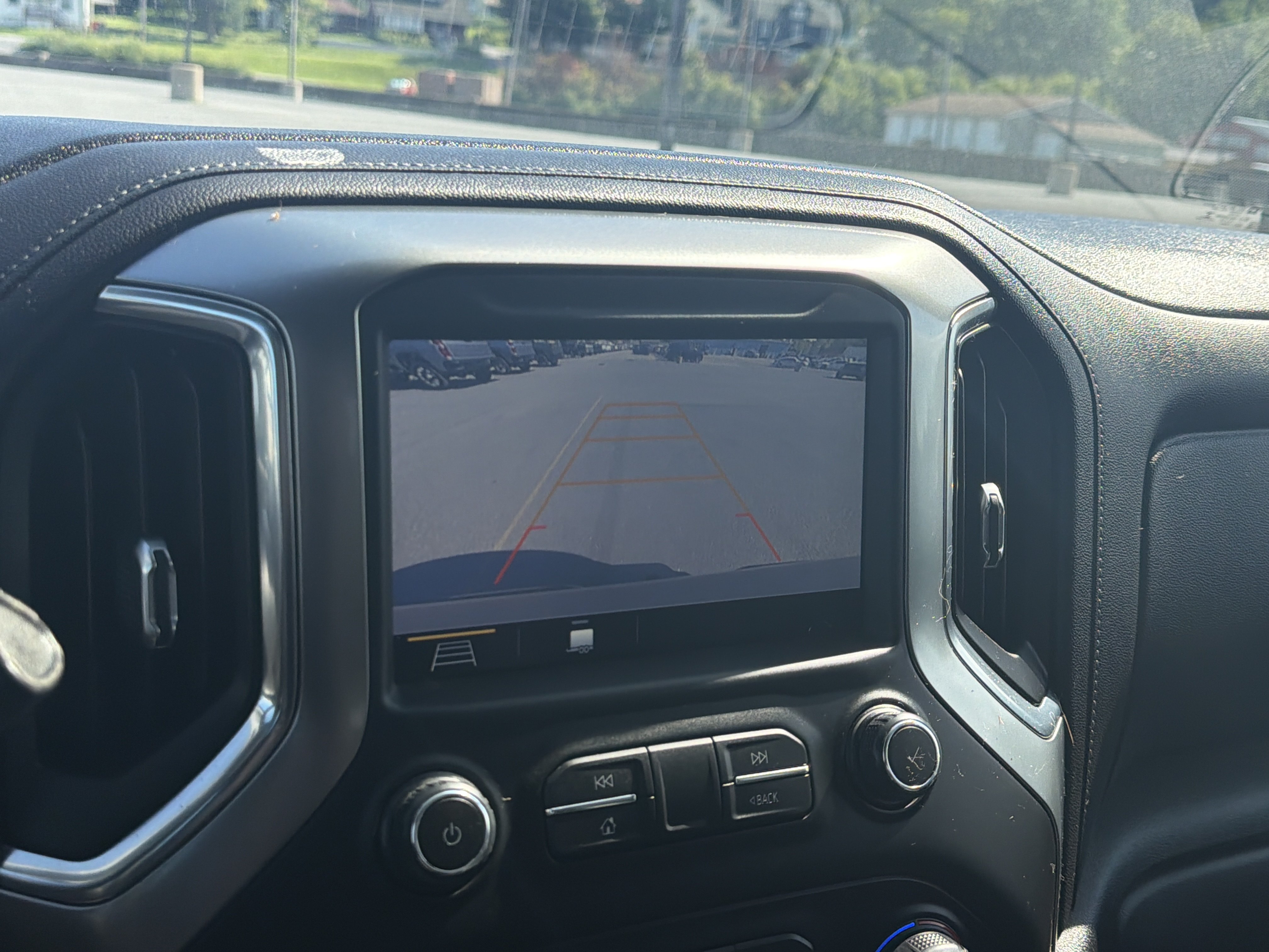 Used 2019 Chevrolet Silverado 1500 LT w/ All-Star Edition AWD/4WD image 28