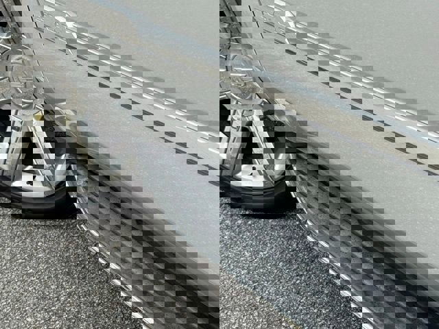 Used 2020 Cadillac Escalade Luxury image 12