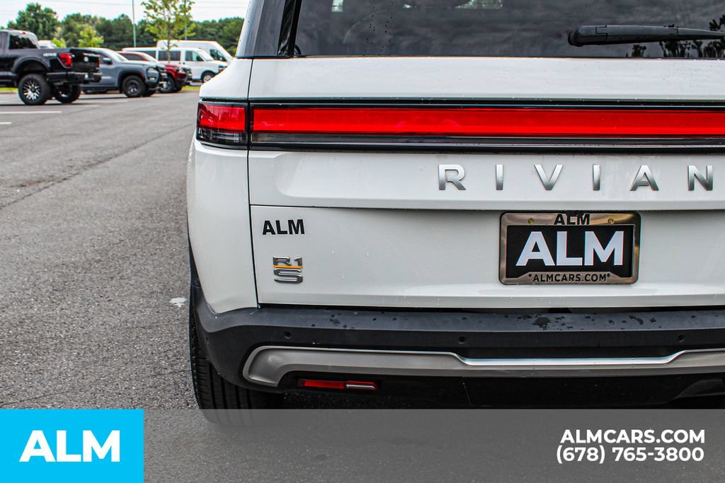 Used 2024 Rivian R1S Adventure Quad AWD/4WD image 12