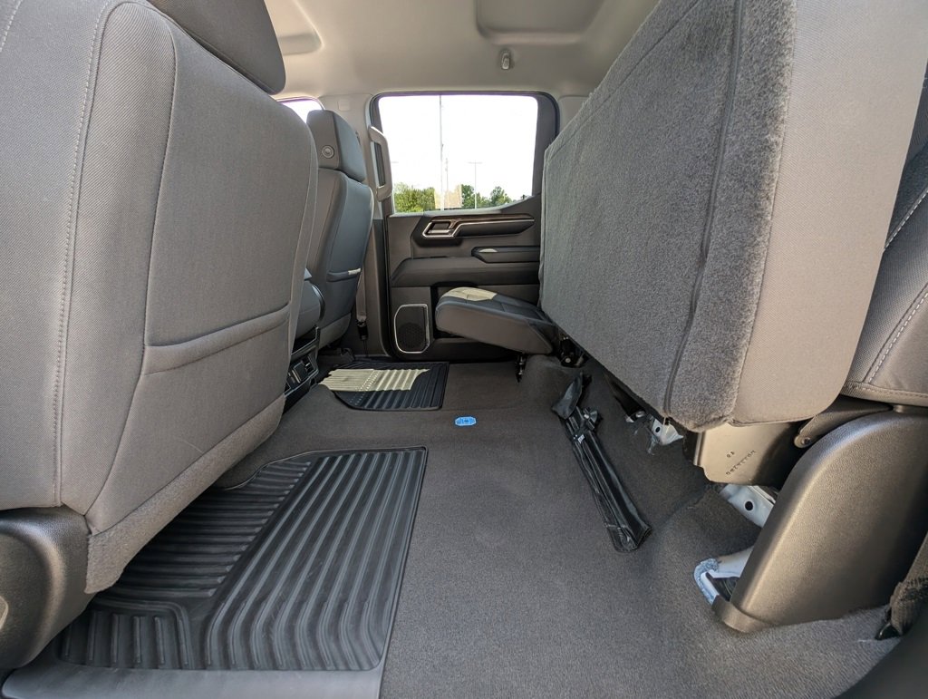 Used 2022 Chevrolet Silverado 1500 LT image 18