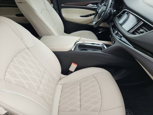 Used 2023 Buick Enclave Avenir w/ Trailering Package, 5000 lbs. image 14