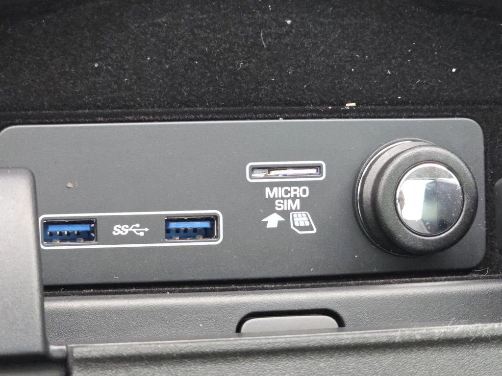 Used 2019 Land Rover Range Rover Sport Supercharged image 35