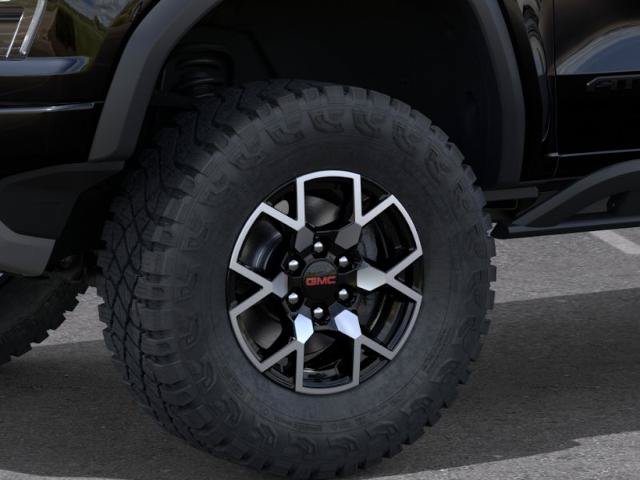 New 2026 GMC Canyon AT4X w/ LPO, Black Badging Package AWD/4WD image 9