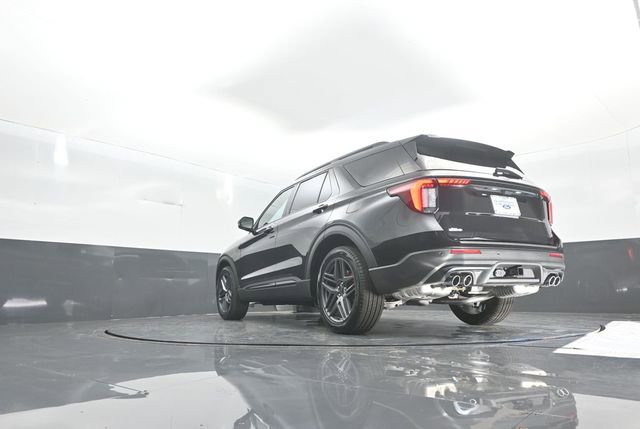New 2026 Ford Explorer ST image 35