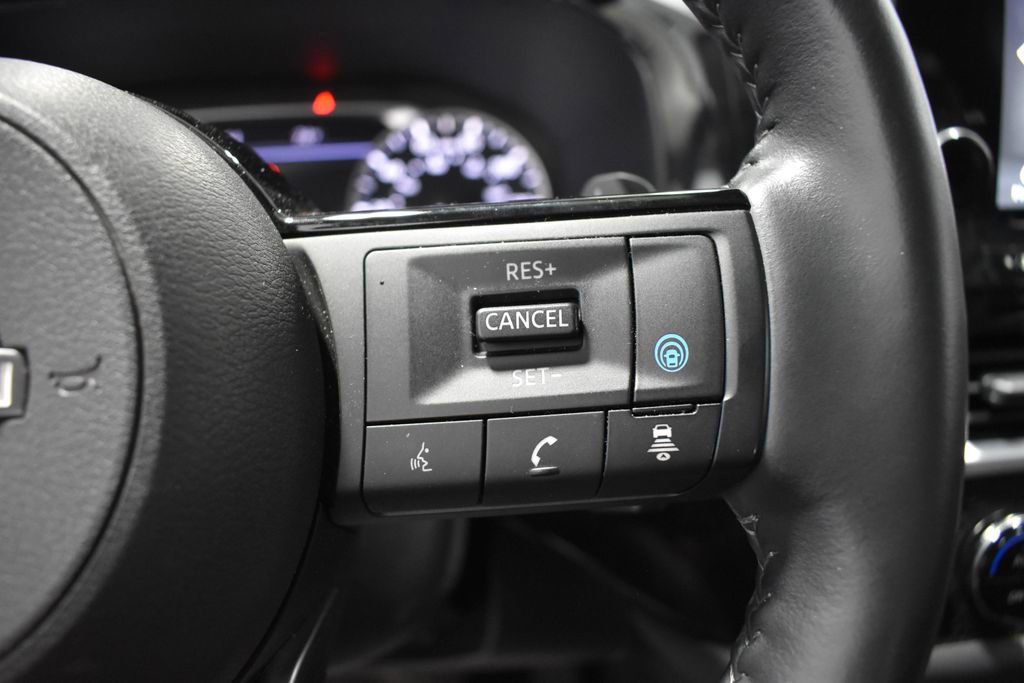Certified 2024 Nissan Pathfinder SL AWD/4WD image 28