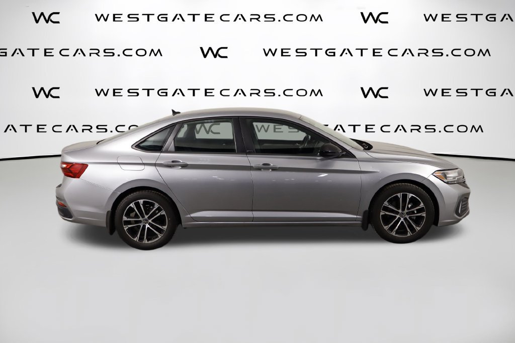 Used 2024 Volkswagen Jetta Sport FWD image 45