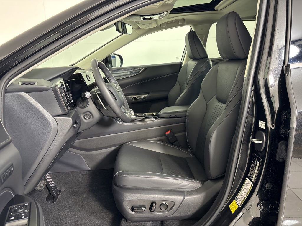 Used 2024 Lexus NX 250 FWD image 14