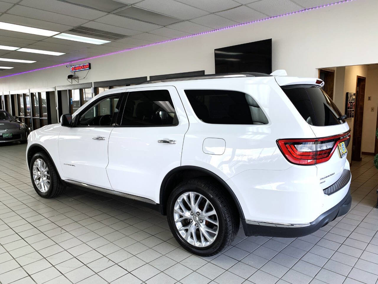 Used 2015 Dodge Durango Citadel w/ Trailer Tow Group IV AWD/4WD image 6