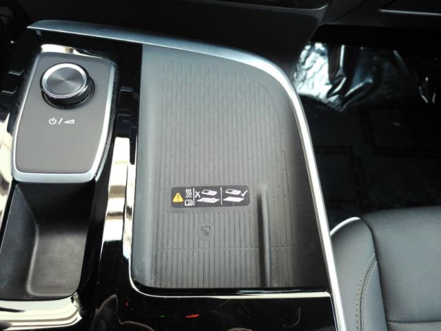 Used 2025 Buick Enclave Preferred image 48