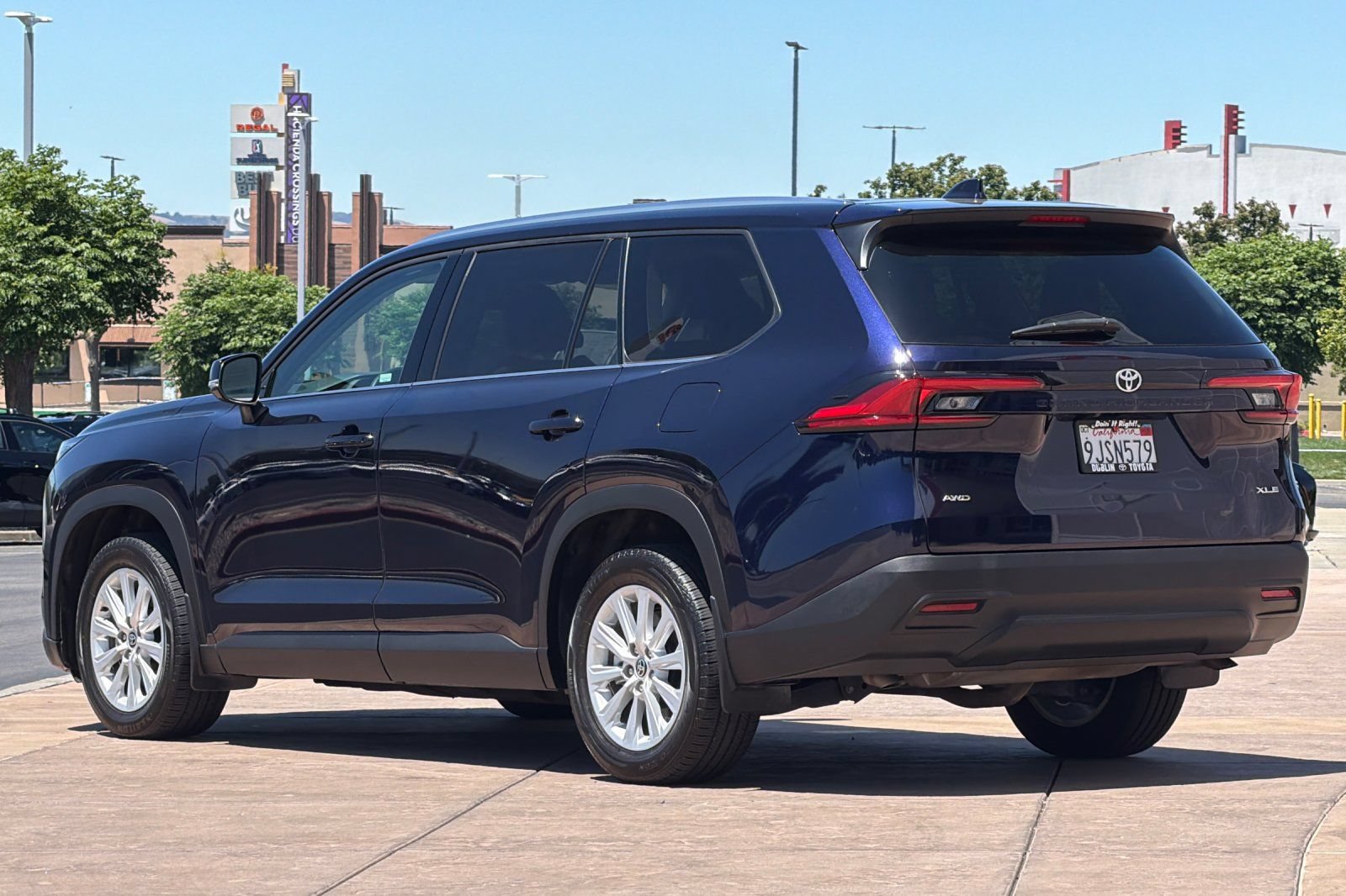 Certified 2024 Toyota Grand Highlander AWD image 7