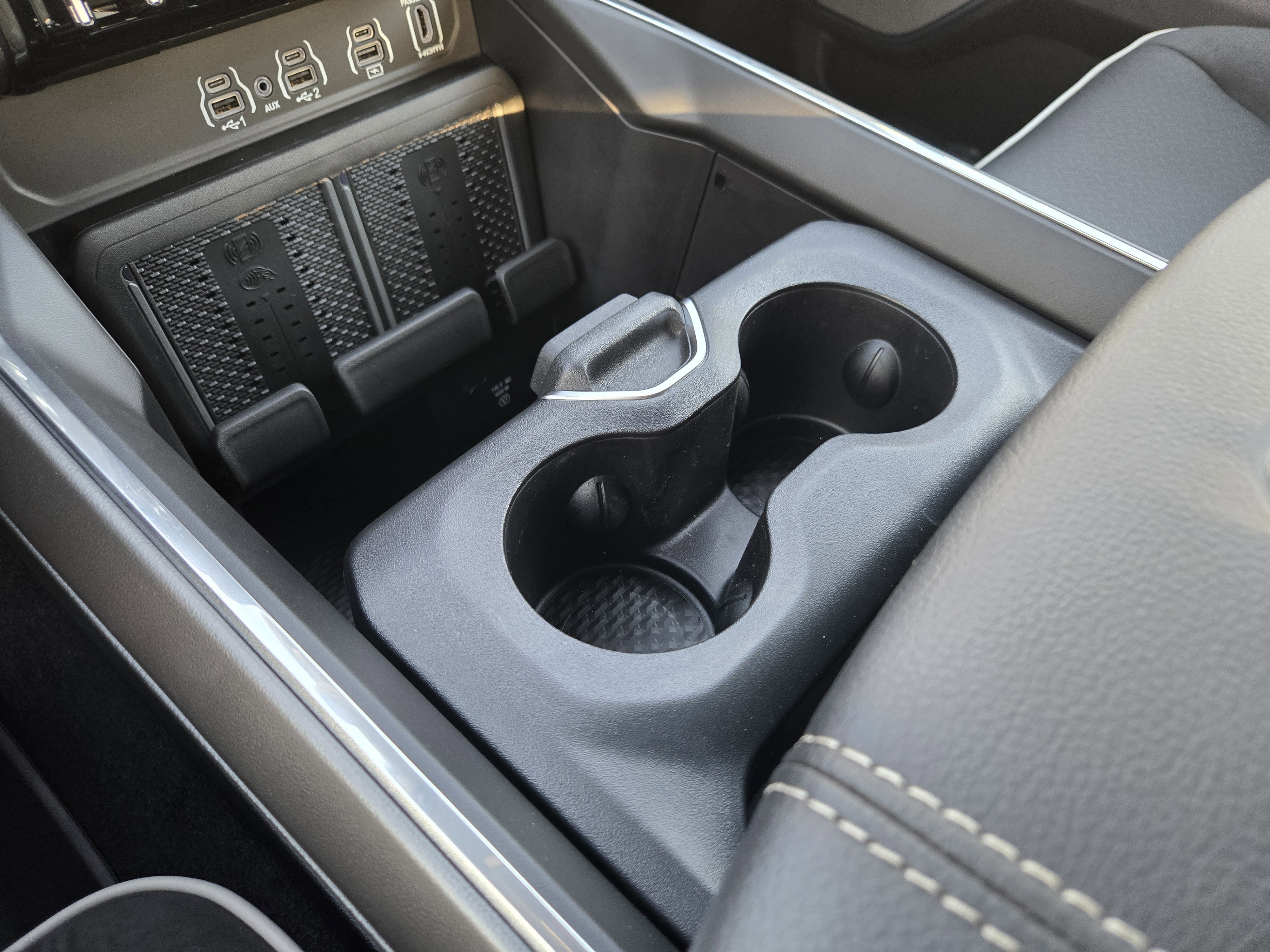 New 2026 RAM 1500 Laramie image 17