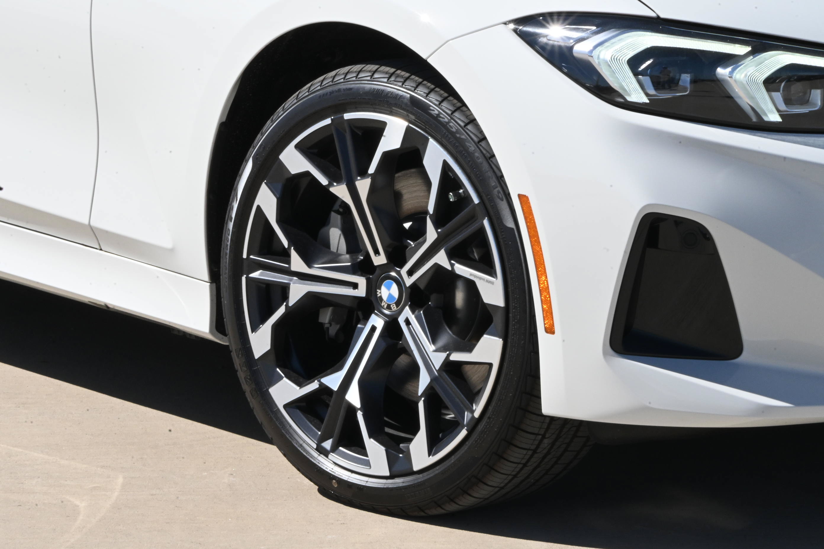 Used 2026 BMW 330i Sedan w/ Premium Package RWD image 8
