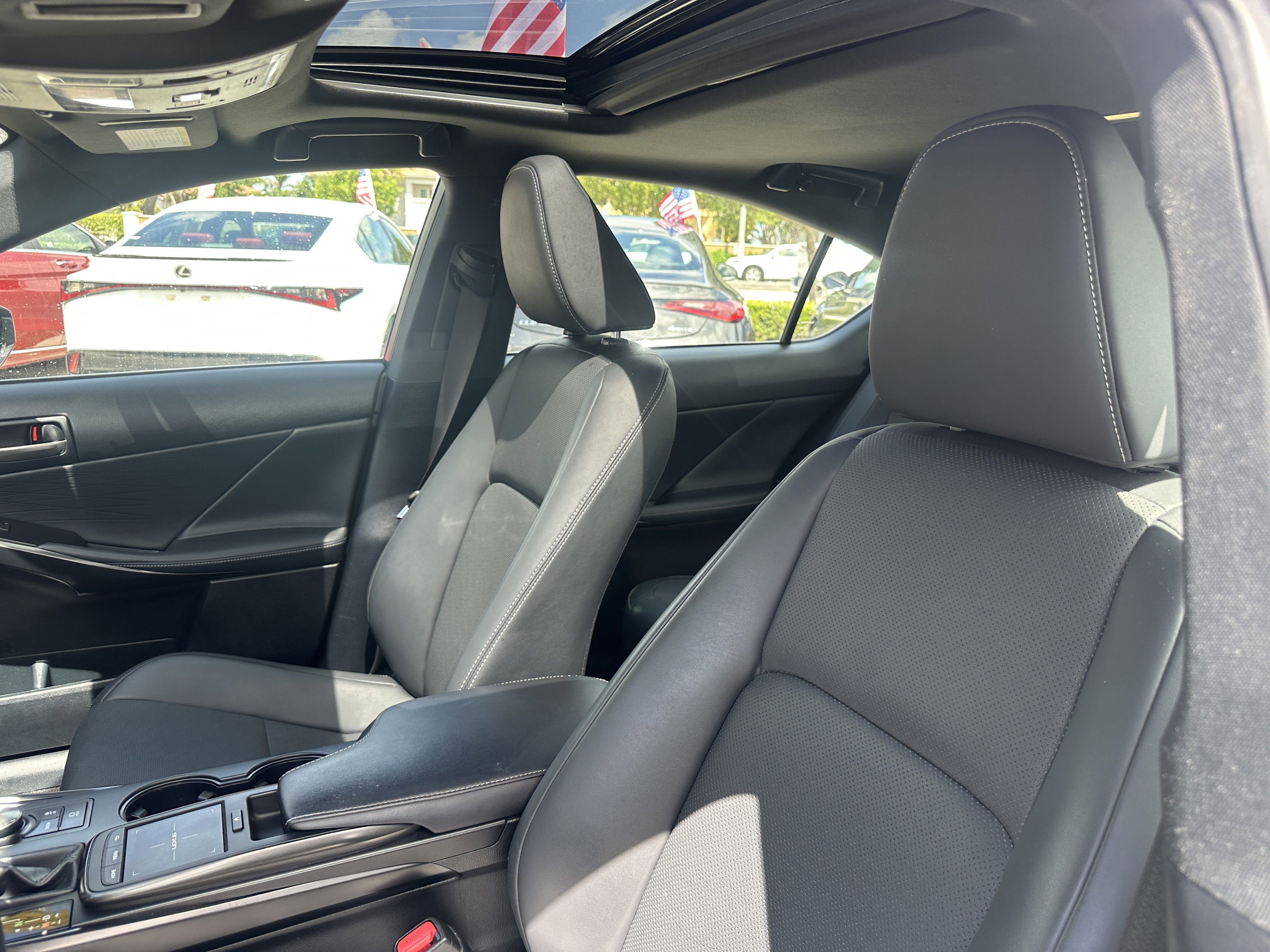 Used 2023 Lexus IS 300 w/ Premium Package RWD image 17