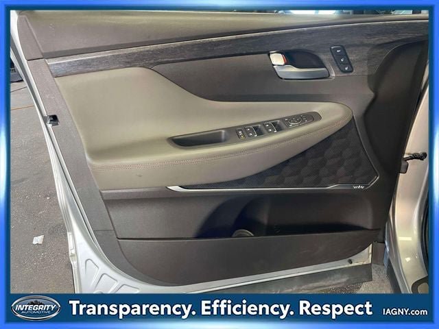 Used 2020 Hyundai Santa Fe Limited AWD/4WD image 17