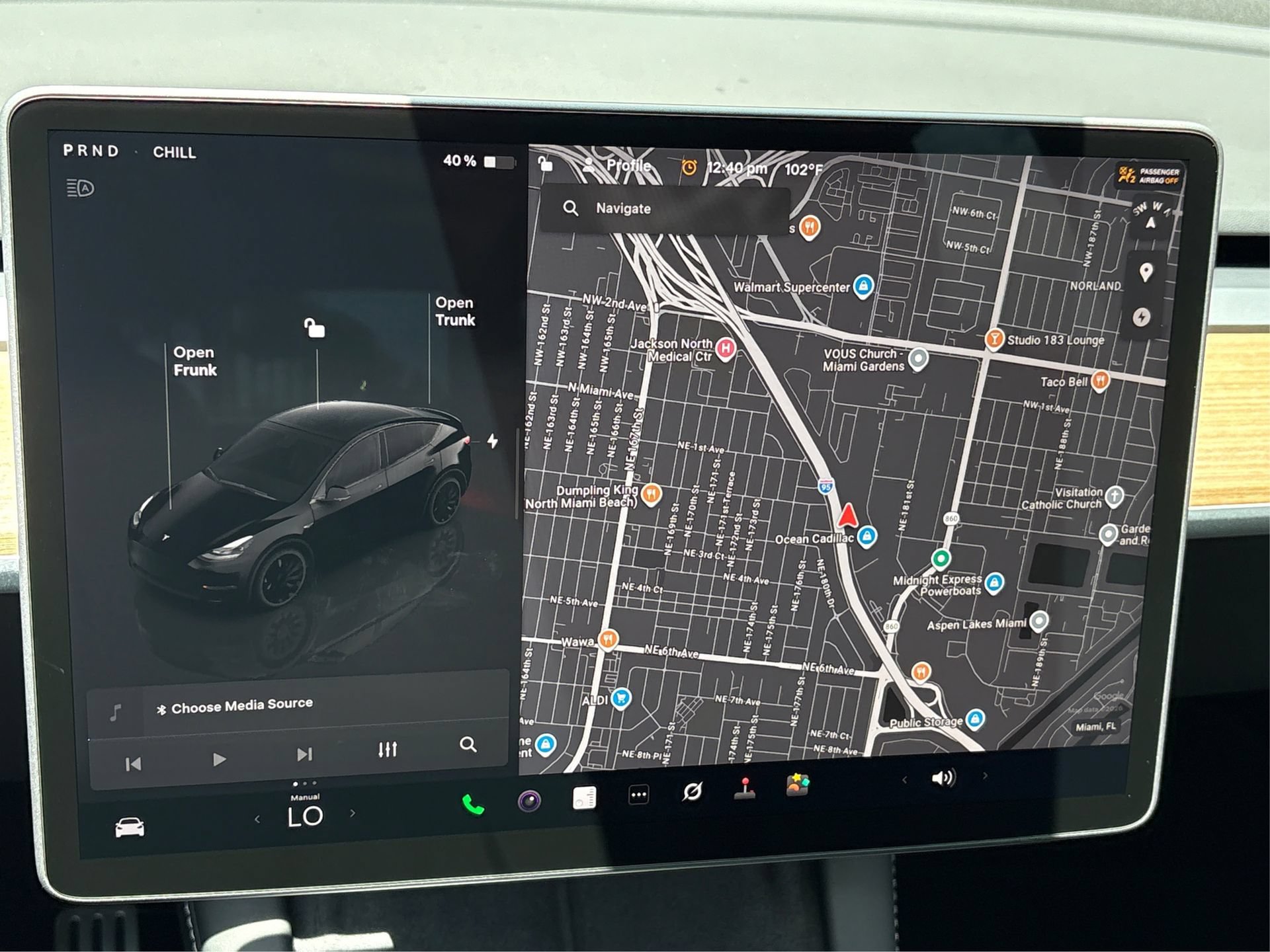 Used 2025 Tesla Model Y Performance AWD/4WD image 23