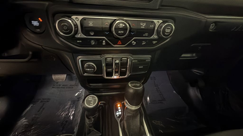 Used 2020 Jeep Wrangler Unlimited Sport S AWD/4WD image 28