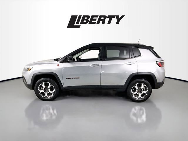 Used 2022 Jeep Compass Trailhawk w/ Sun and Sound Group image 4