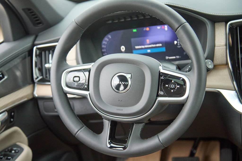 New 2026 Volvo XC90 B6 Ultra w/ Protection Package image 26