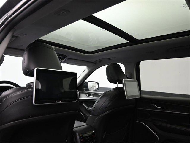 Used 2022 Jeep Grand Cherokee L Limited image 37