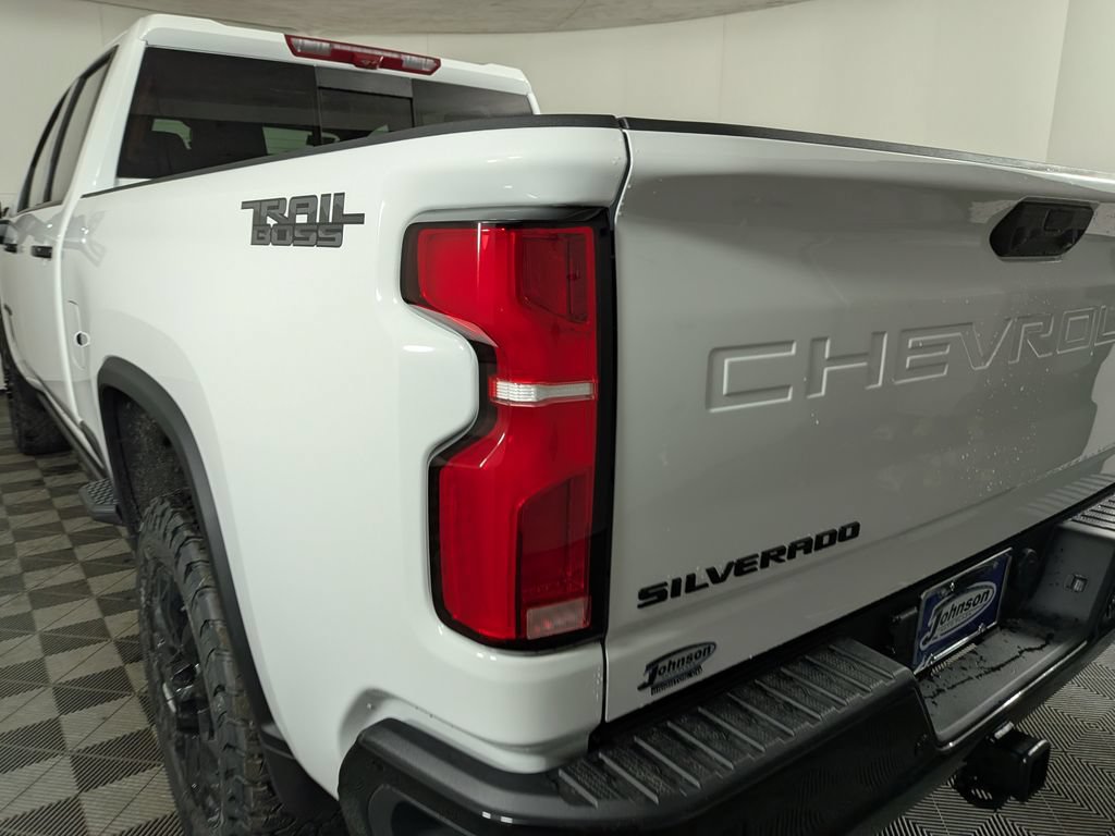 New 2026 Chevrolet Silverado 2500 LTZ w/ LTZ Plus Package AWD/4WD image 12