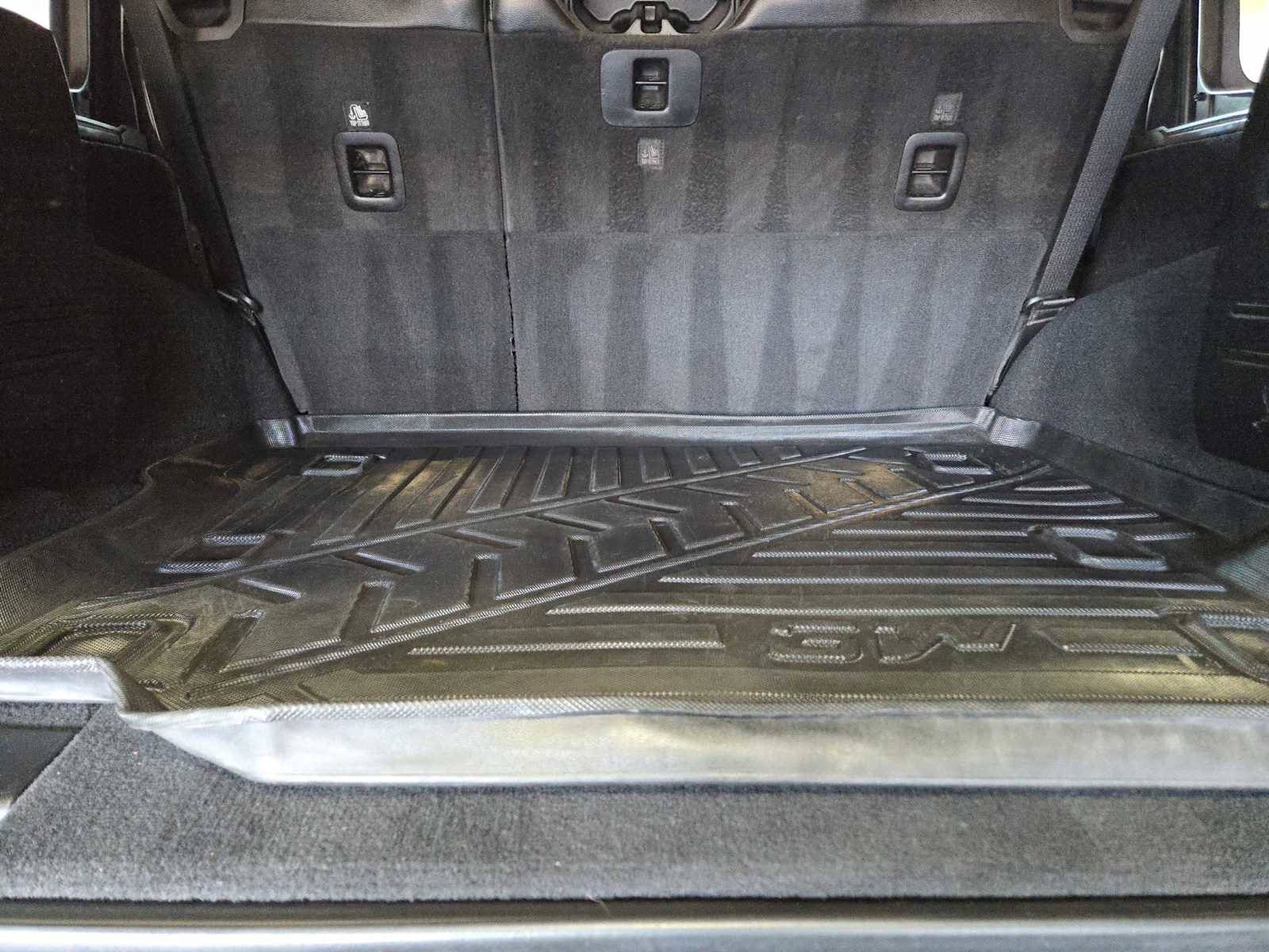 Used 2021 Jeep Wrangler Unlimited Rubicon w/ LED Lighting Group image 32