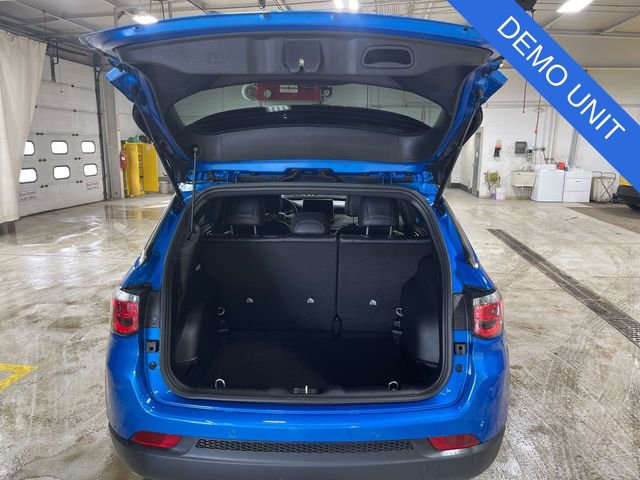 New 2026 Jeep Compass Limited image 22