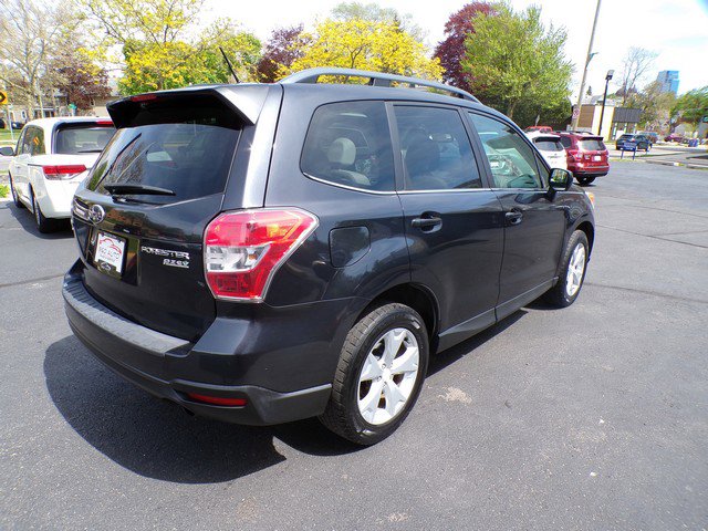 Used 2015 Subaru Forester 2.5i Limited AWD/4WD image 8