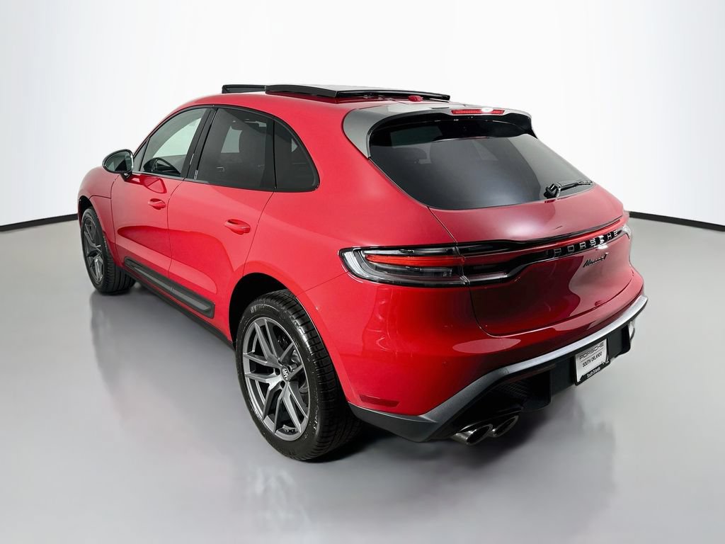 Certified 2026 Porsche Macan Turbo AWD/4WD image 3